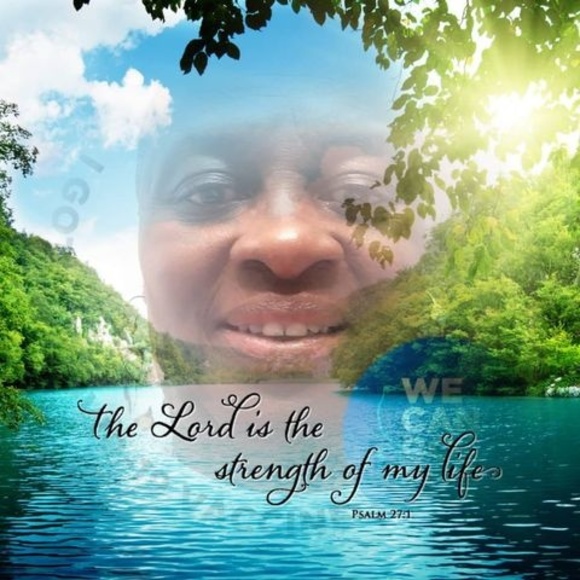 Meet your Posher, Maylee - Picture 1 of 1